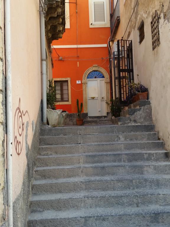 Il Pozzo Di Santa Teresa Apartment CTA Cameră foto